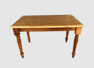 colonial dining table